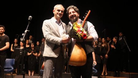 Türk Halk Müziği Korosu’ndan muhteşem konser