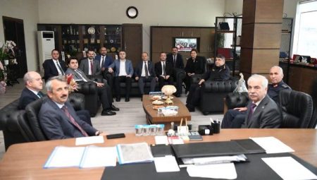 Vali Sezer’den Başkan Mehmet Özcan’a hayırlı olsun ziyareti