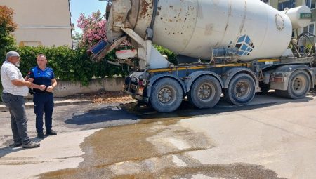 Gemlik’te atık betonu sokağa dökenlere ceza!