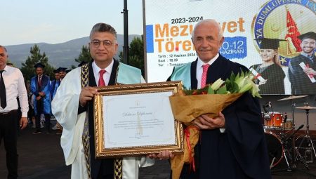 Nafi Güral’a fahri doktora