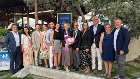 Yıldırım Bayezid Rotary’de yeni başkan Gökmen Geyik