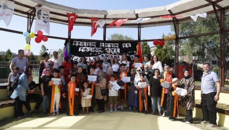 İzmit Belediyesi Otizm Spor ve Yaşam Evi ilk mezunlarını verdi