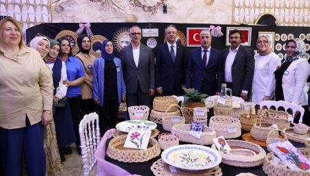 KO-MEK Dilovası’nda el emeklerini görücüye çıkardı
