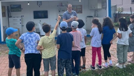 Kocaeli’de nehrin çocukları risklere karşı