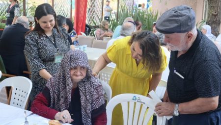 Kocaeli’nin ilk ve tek Alzheimer Yaşam Evi 3 yaşında