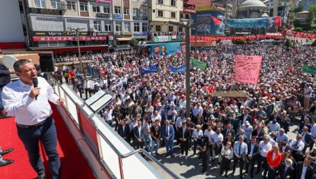 Rize’den ‘Özel’ seslendi! Çay kanunu mutlaka çıkarılmalı!