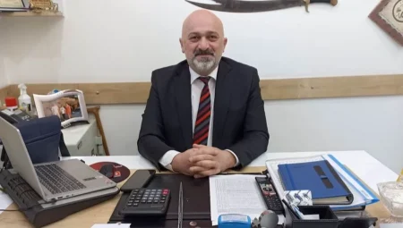 Dünya Türk Birliğinden ‘Kıbrısa Ayşe Tatile çıkalı 50 yıl oldu!’