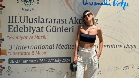 Nevide Çiçek Uluslararası Akdeniz Edebiyat Günleri’nde