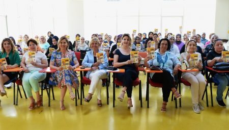 Osmangazi’nin örnek projesinde ilk kitaplar dağıtıldı