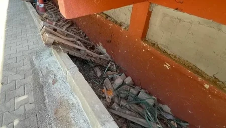 Ayvaköy mahalle sakinleri çevreden şikayetçi!