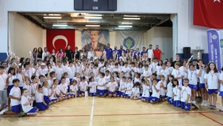 Bakırköy Belediyesi Yaz Spor Okullarına görkemli kapanış