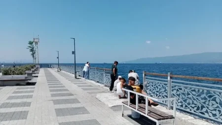 Balık ekmek, Gemlik’in bir numaralı lezzeti olmayı sürdürüyor
