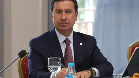 Başkan Aras Rodos yolcusu