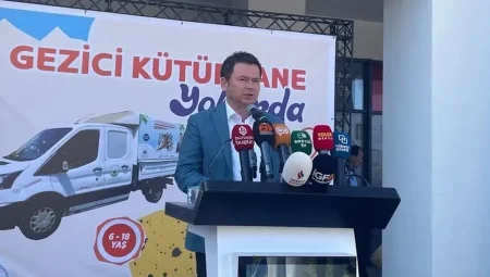 Bursa'da “Gezici Kütüphane” açılışı gerçekleşti