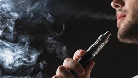 Dr. Karaca elektronik sigara pandemisine karşı uyardı