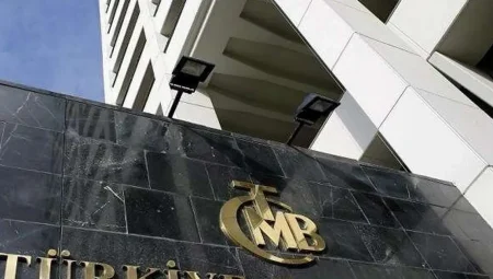 Gözler 'Merkez'in açıklayacağı faizde!