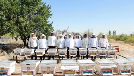 KAYÜ Yeşilhisar MYO’da bal hasadı gerçekleştirildi