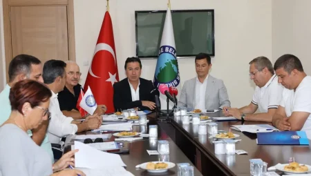 Kıyı Ege Belediyeleri ‘orman’ gündemiyle toplandı