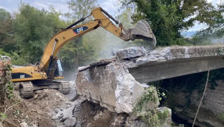 Kocaeli’de Tatarahmet Köyü Köprüsü yıkıldı, yenisi yapılıyor
