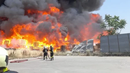 Kocaeli itfaiyesi çocukların kahramanı