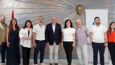 Mudanya geleceğe bilimin ışığında taşınıyor