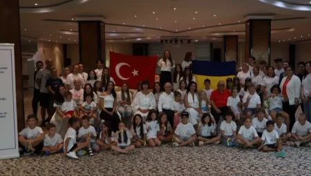 Savaş mağduru çocuklar Büyükçekmece’de buluştu