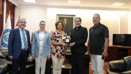 TMOK’tan Başkan Ünlüce’ye ziyaret