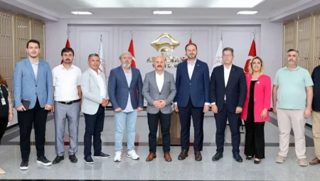 Yeşilay afet sonrası rehabilitasyonda önemli rol oynuyor