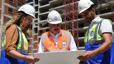 Yıldırım deprem riskine karşı kentsel dönüşümle güçleniyor