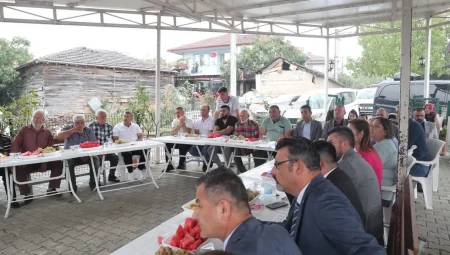 Başkan Hürriyet’ten kırsal mahallelere ziyaret