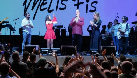 Melis Fis sevenleriyle Beylikdüzü’nde buluştu