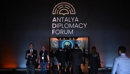 Antalya 4. Diplomasi Forumu başladı