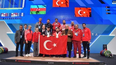 Avrupa Halter Şampiyonası’nda üçüncü günde 6 madalya!
