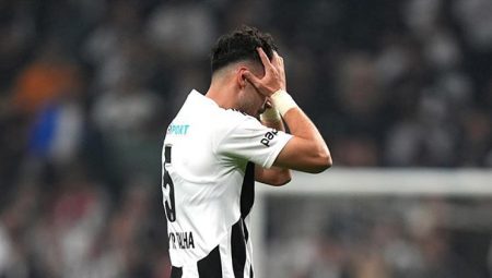 Bir devir Premier Lig’in kapısından dönmüştü! Beşiktaş’ta Tayyip Talha eski günleri mumla aratıyor