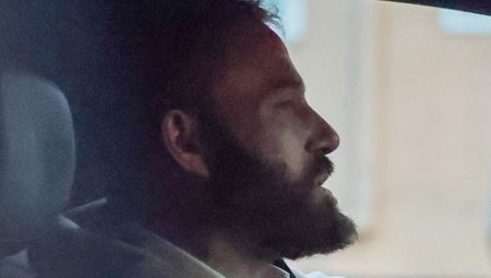 Dünyanın en hoş bayanlarıyla evlendi… Sokağa tükürüyor, çok az duş alıyor…’Bir daha kimse sana aşık olmayacak’