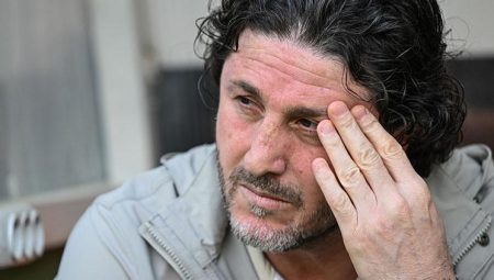 Fatih Tekke galibiyetin akabinde itiraf etti: ‘Tek olumlu şey 3 puan!’