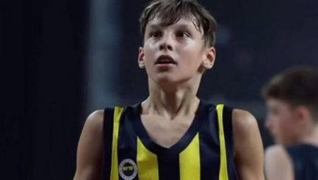 Fenerbahçeli küçük Jasikevicius Balıkesir’de parkede