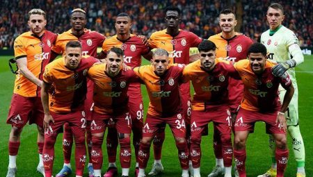 Galatasaray’da ikili kupa için dev prim!