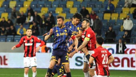 Gençlerbirliği derbiye Ankaragücü’nü 3 golle devirdi!