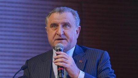 Gençlik ve Spor Bakanlığı tüm tesislerini İstanbullulara açtı