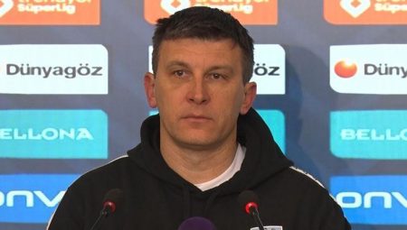 Jakirovic idaresindeki Kayserispor’un alanında bileği bükülmüyor