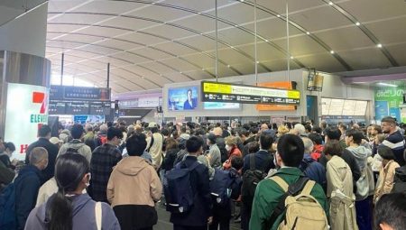 Japonya’da kuşkulu paket paniği