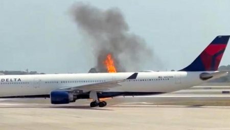 Kalkışa hazırlanan uçak alev aldı: Yolcular tahliye edildi