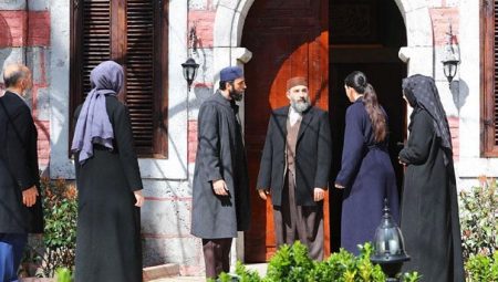 Kızıl Goncalar bu akşam var mı, yok mu? Kızıl Goncalar yeni kısım ne vakit? 14 Nisan Pazartesi Now Tv yayın akışı…