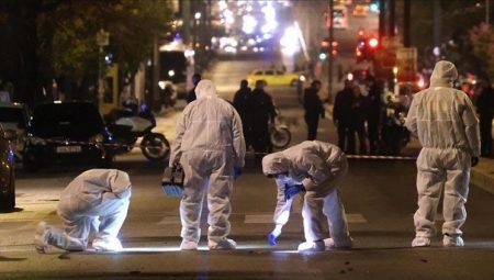 Komşuda kuşkulu çanta patladı: İmajı ortaya çıktı