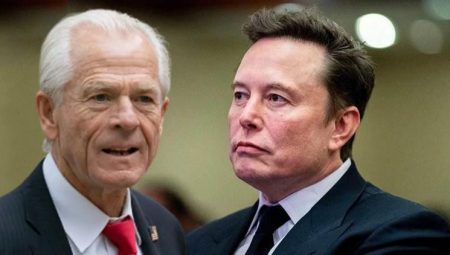 Musk’tan Trump’ın kıdemli danışmanı hakaret: Geri zekalı