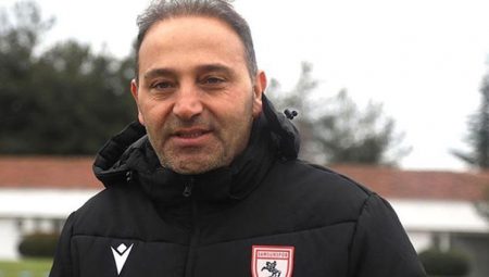 Samsunspor Futbol Yöneticisi Fuat Çapa: ‘Birinin ofsayt, oburunun gol olması biraz düşündürücü!’