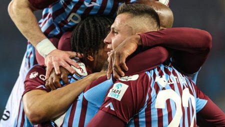 Trabzonspor 2-0 Çaykur Rizespor (Süper Lig maç özeti)