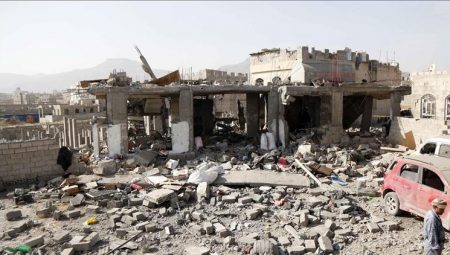 Yemen’e düzenlenen hava taarruzlarının bilançosu ağırlaşıyor: Meyyit sayısı 74’e yükseldi