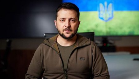 Zelenski, sıkıyönetimi 3 ay daha uzattı: Ukrayna’da seçimler yapılmayacak